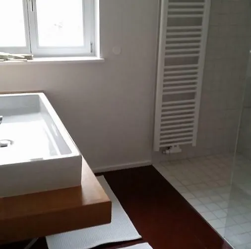 Semesterbostad Bindow